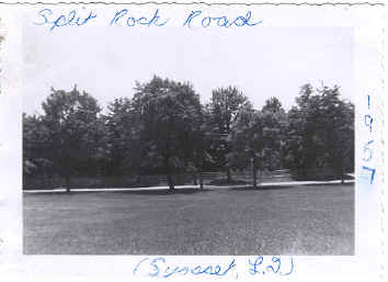 Across_from_Split_Rock_School.jpg (63137 bytes)