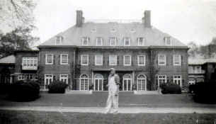 BREWSTERS_ESTATE_N.JPG (68336 bytes)