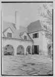 Moore_Estate_new_3.jpg (16893 bytes)
