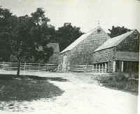 UnderhillBarns.jpg (69113 bytes)