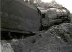 derail4-N.JPG (71282 bytes)