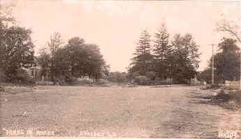 part1_split_rock_berry_hill_fork.jpg (60147 bytes)