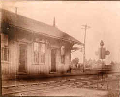 part7_SyossetTrainStation_early.jpg (74772 bytes)